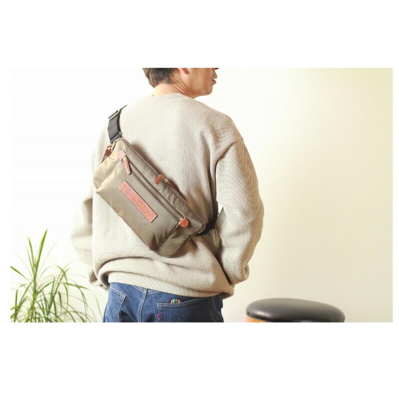 フェリージ☆Felisi☆イエロー　ショルダーバック Felisi ショルダーバッグ Felisi（フェリージ） ミニショルダー