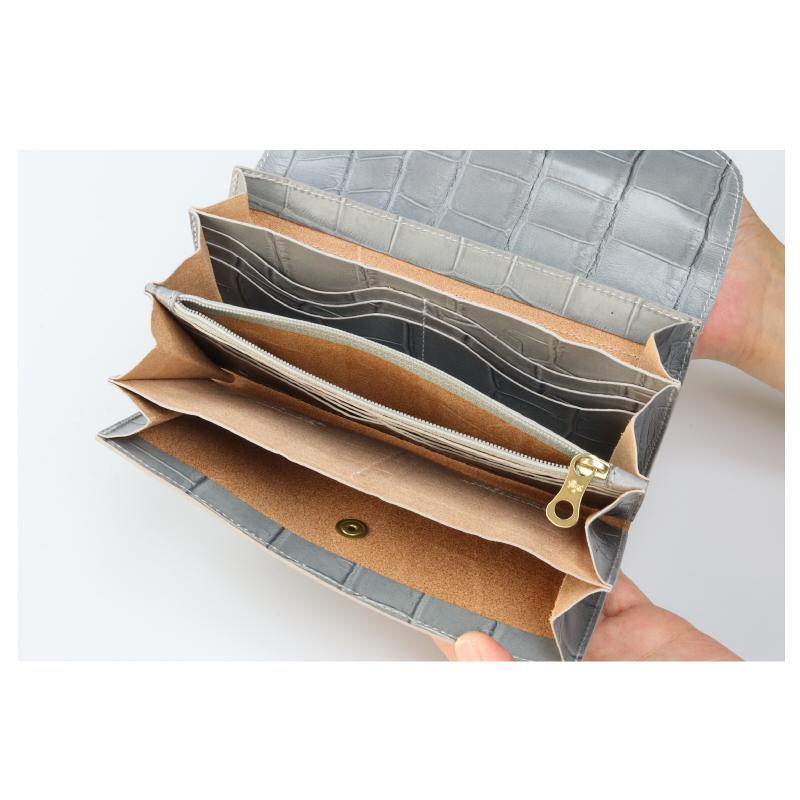 IL BISONTE（イルビゾンテ） 財布 ハーフフラップウォレット(クロコ型