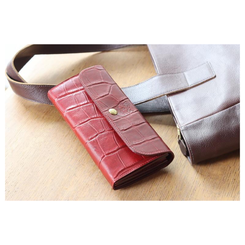 IL BISONTE イルビゾンテ 財布 ハーフフラップウォレット(クロコ