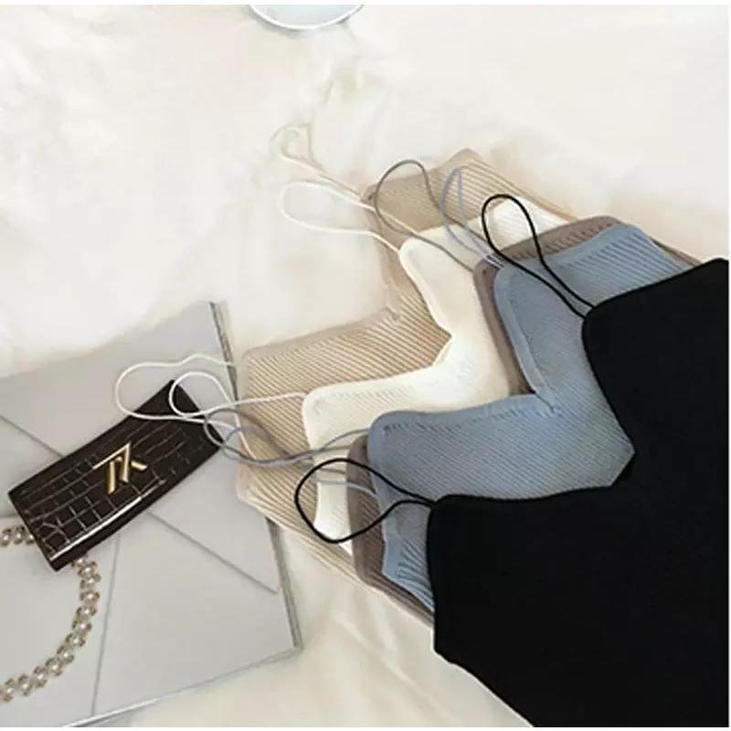 リブニットキャミソール カーキ ブルー ホワイト ブラック グレー DD1 |  | 05