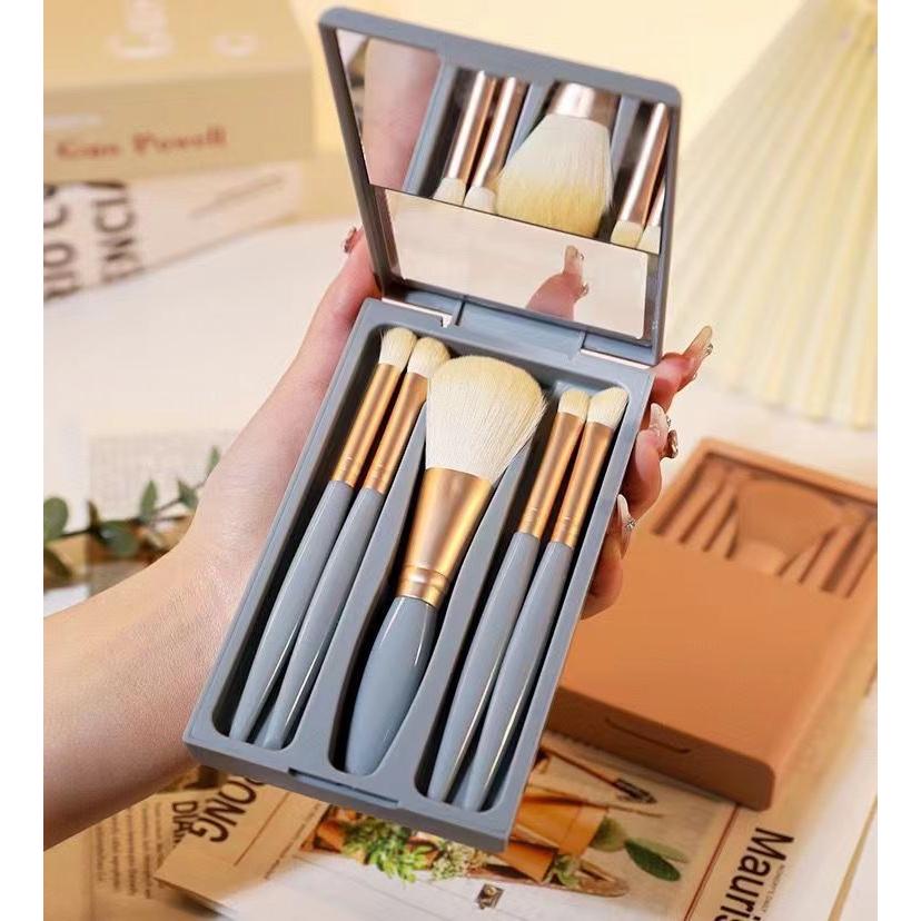 メイクブラシ 5本セット 名入れ 写真印刷 メモリアル ギフト パウダーブラシ 化粧ブラシ 化粧筆 敏感肌 メイクブラシ アイシャド 化粧ケース付き　プレゼント |  | 02