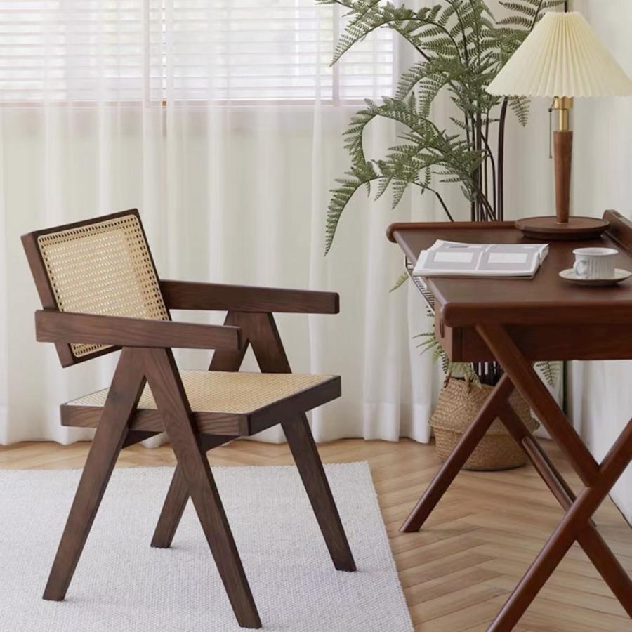 ダイニングチェア 藤編み 天然木 肘付き リビングチェア 座椅子 ナチュラル ブラウン 黒 アームレスト ラタンチェア 食卓椅子 喫茶店 |  | 09