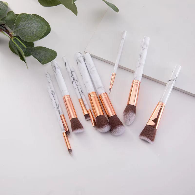 メイクブラシ 10本セット 化粧ブラシ 化粧筆 ファンデーションブラシ フェイスブラシ 高級繊維毛 レザー 大理石風 化粧ボックス付き ZB1 |  | 04