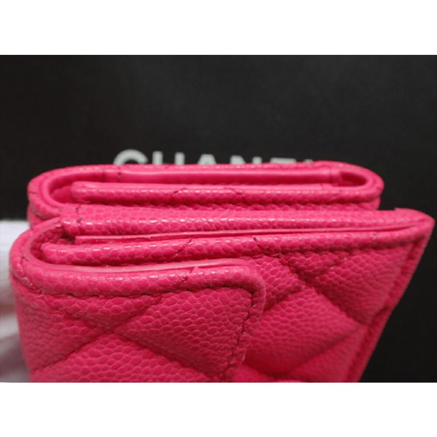 CHANEL 新品 シャネル 財布 キャビア 三つ折りサイフ ピンク CHANEL 新品 シャネル 財布 キャビア 三つ折りサイフ ピンク