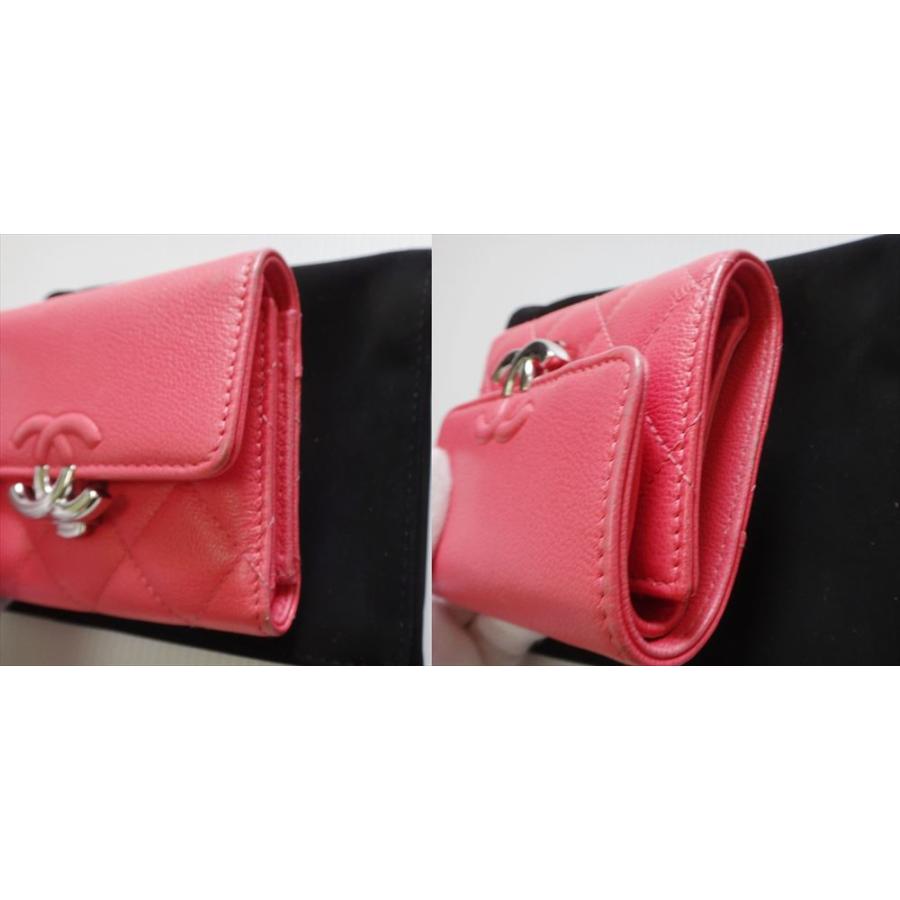 CHANEL 美品 シャネル財布 キャビアスキン ハーフココ 折り財布 CHANEL 美品 シャネル財布 キャビアスキン ハーフココ 折り財布