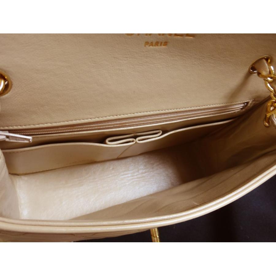 CHANEL シャネル バッグ マトラッセ チェーン ショルダー20cm CHANEL シャネル バッグ マトラッセ チェーン ショルダー20cm