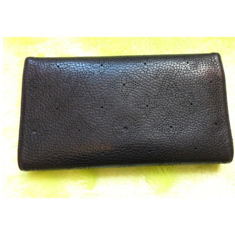 LOUIS VUITTON Louis Vuitton ルイヴィトン 長財布 マヒナ 