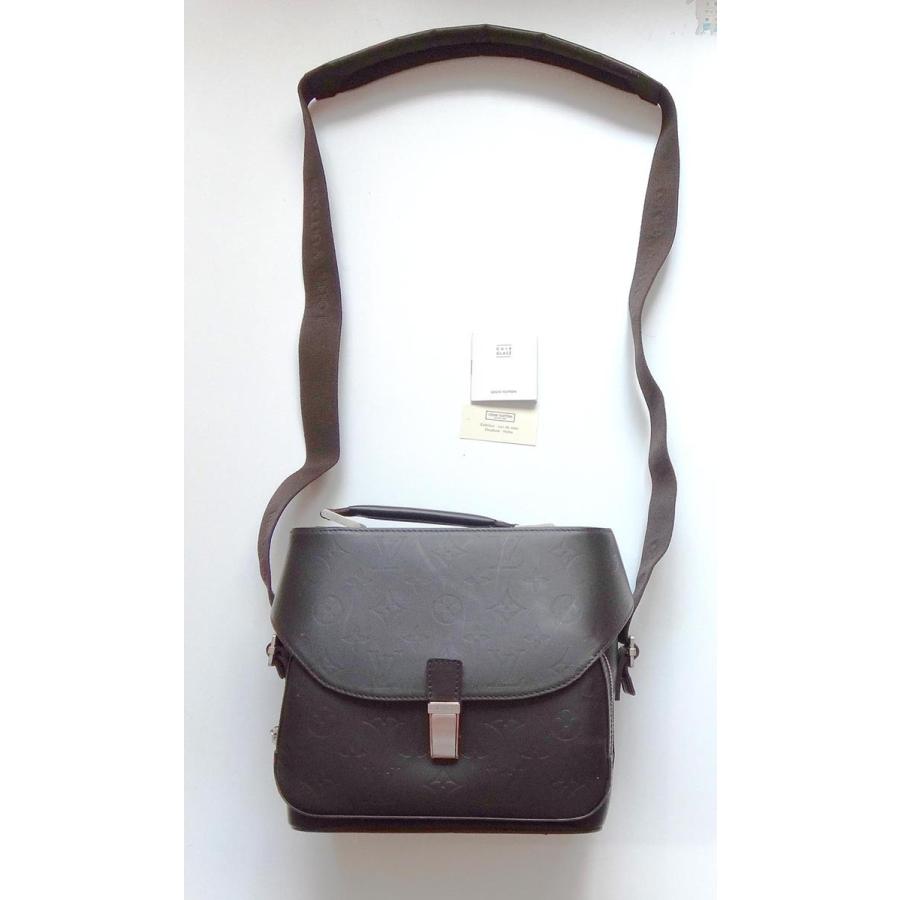 ビッグ割引即出荷 Louis Vuitton ルイ ヴィトンチャーリーカメラバッグーショルダーバッグm モノグラム 中古 人気特価