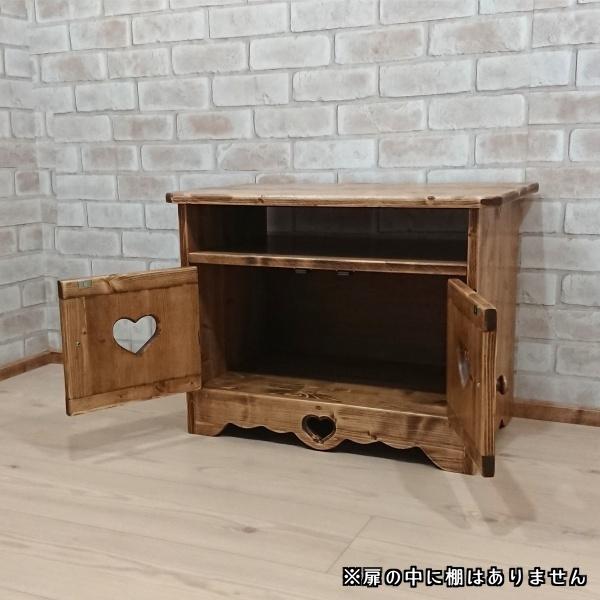 値下げ！ ☆ カントリー調棚 無垢材 ハートのくりぬき付 ☆
