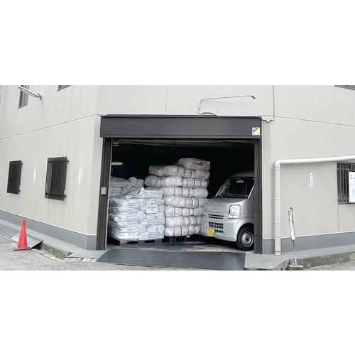 ファスナー付き万能小袋 スモールリレーバッグ 100枚入り 100リットル 資源回収 手持ちOK 白色生地 空き缶 ペットボトル サイズ：700×1000(mm) 容量100L |  | 07