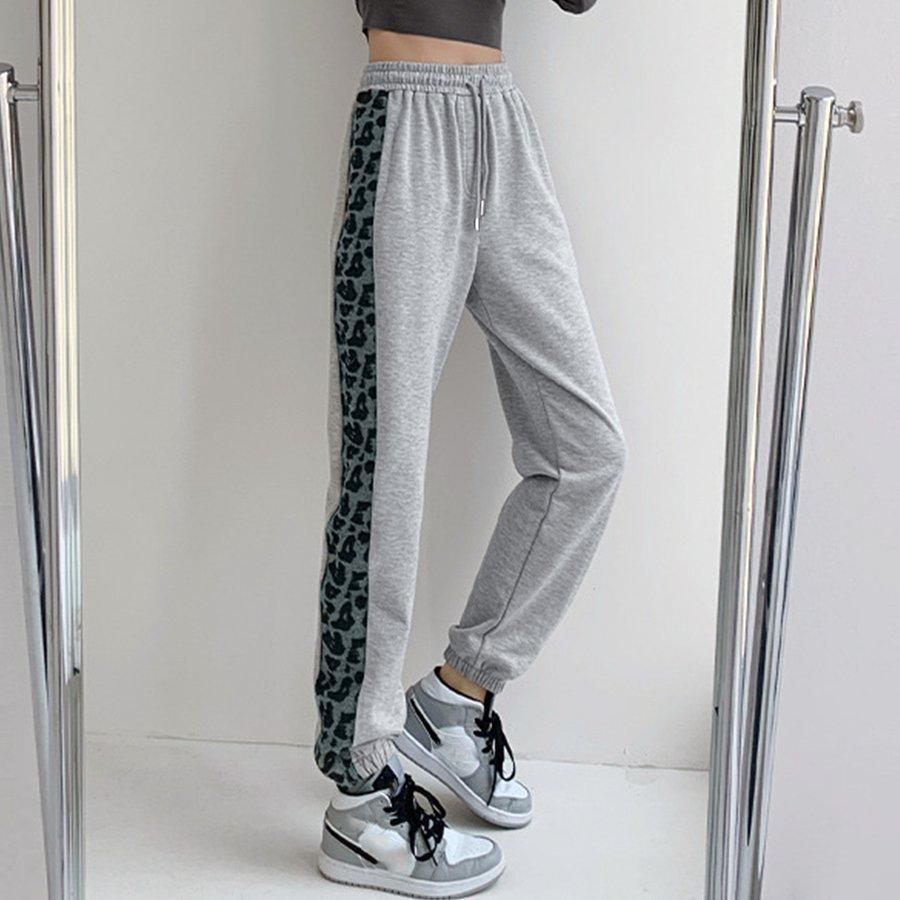 Backwards ヒョウ柄 ジョガーパンツ Backwards ヒョウ柄 ジョガーパンツ