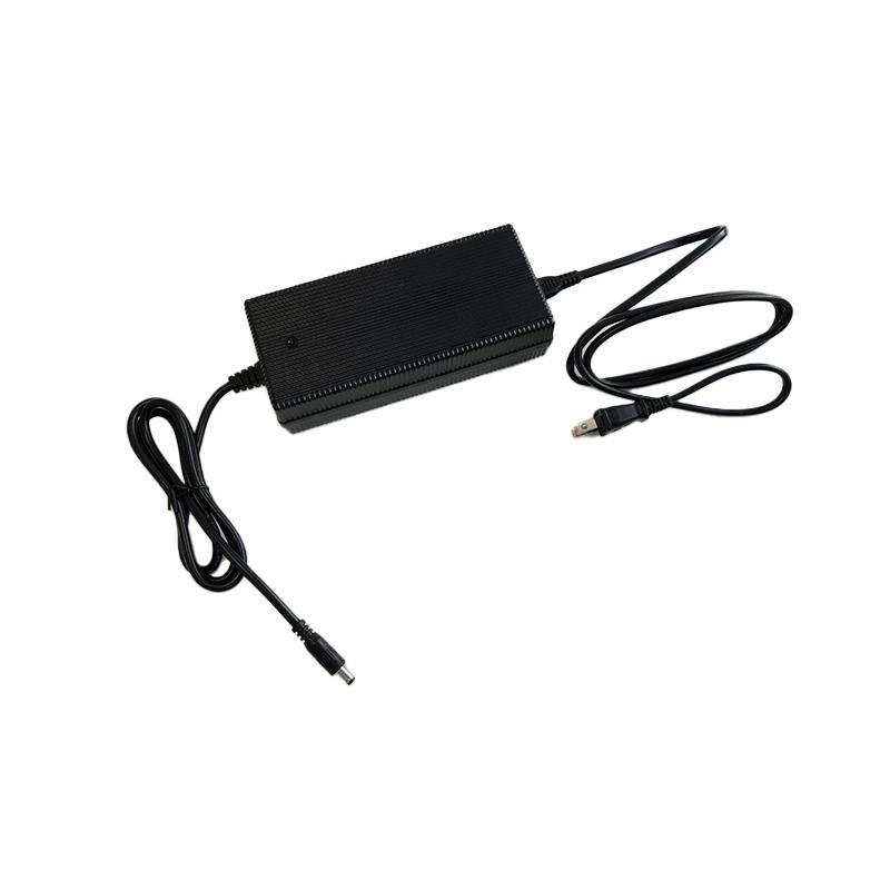 GRAFIT(グラフィット)/02-71200xx-1/GFR-02専用バッテリー充電器 (HYBRYD BIKE GFR-02用) の商品画像