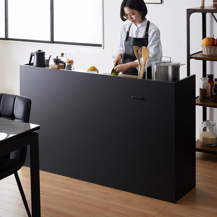 手元を隠す キッチンカウンター ダストボックス 幅150cm 間仕切り 完成