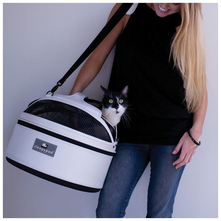 海外品 ラガーコーポレーション スリーピーポッド ホワイト バスケット キャリー ペットキャリー 【1959922698】(11468円)