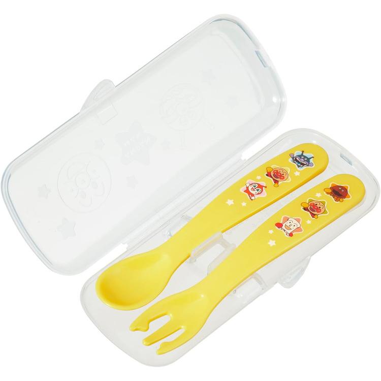 2個セット レック アンパンマン ケース付き抗菌スプーン&フォーク イエロー お弁当 箸 フォーク スプーン おでかけ 保育園 代引不可 | ブランド登録なし