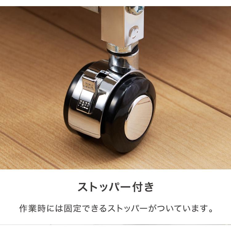 ステンレス製キャスターワゴン　引出し３段　天板有効内寸法幅約70㎝奥行約50㎝ 日本製 燕三条 ステンレス作業台ワゴン 幅50cm 引出し付き キッチン