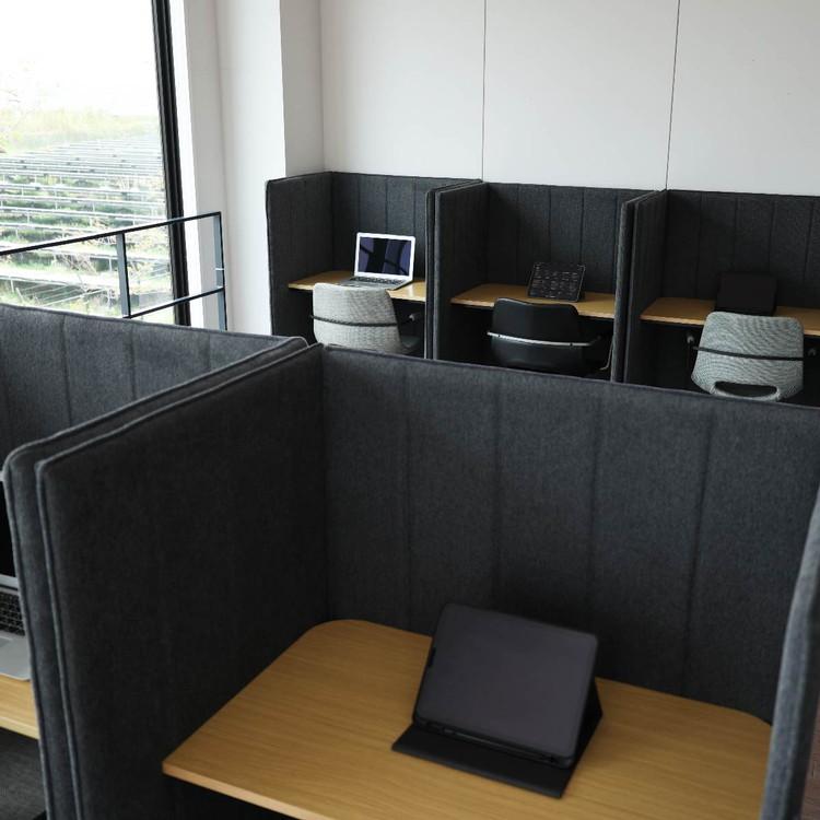 ブースデスク パーソナルデスク 幅88 奥行65.5 高さ123.5cm パソコン