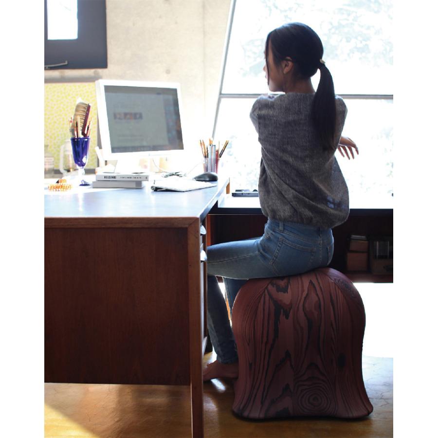 完売カラー⭐︎ジェリーフィッシュチェア 北欧柄 バランスボール エクササイズ 楽天市場】ジェリーフィッシュチェア 北欧柄 バランスボール