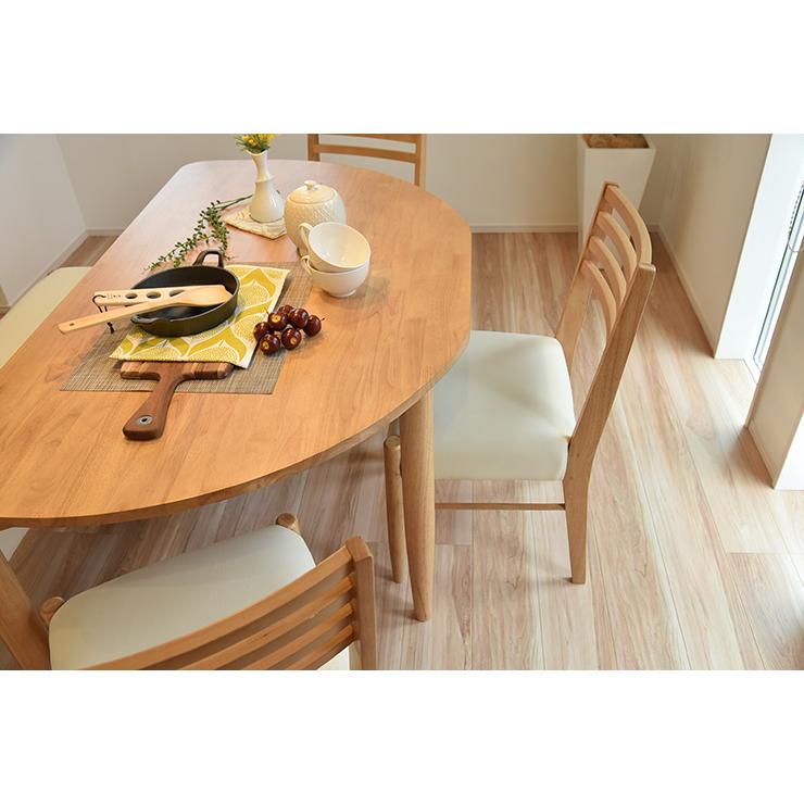 ダイニングテーブル 135cm幅 ラバーウッド材 4人掛け用 ブラウン 【組立品 ダイニングテーブル 135cm幅 ラバーウッド材 木製 4人掛け用 机
