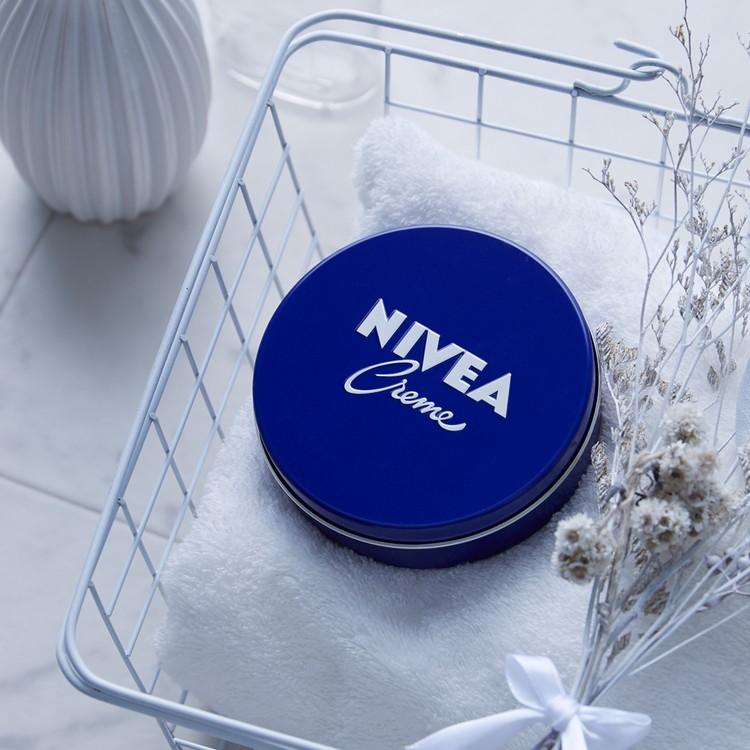 大切な人をまもりたい NIVEA 大缶&チューブ ニベア ギフト