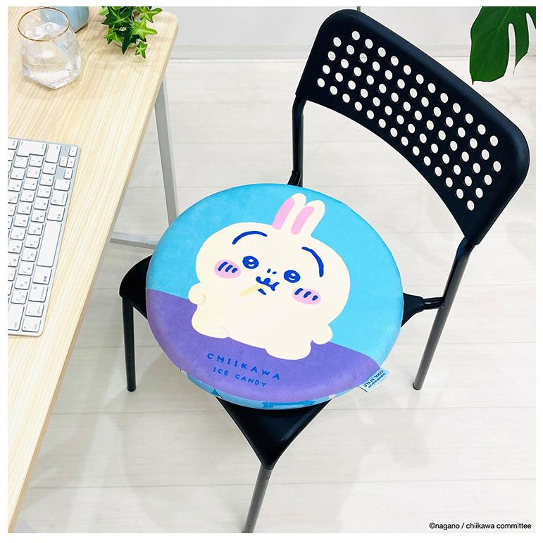 ちいかわ 冷感シートクッション 円形 40×40cm キャラクター ちいかわ 冷感シートクッション 円形 40×40cm キャラクター