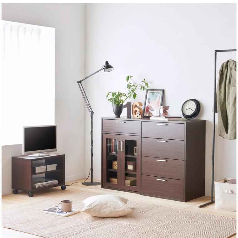 白井産業 食器棚 カップボード キッチン収納 キャビネット 棚 幅57cm 高さ80cm フルニコ ガラス扉付 引出付き リビング キッチン 代引不可の画像