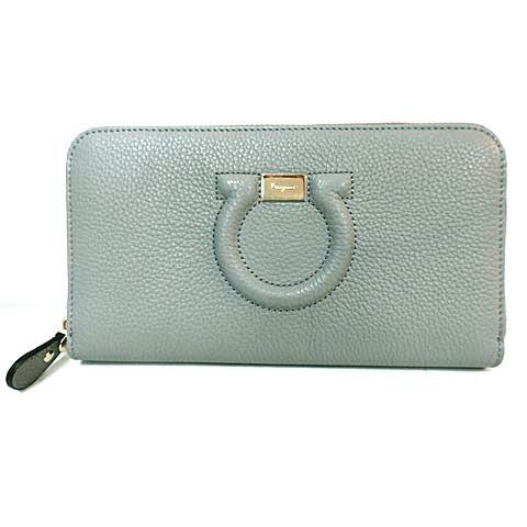 エクルベージュ Salvatore Ferragamo サルヴァトーレフェラガモ
