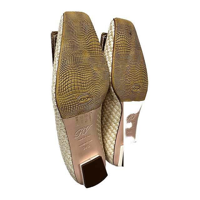 Roger Vivier（ロジェヴィヴィエ） 【未使用】【新古品】Roger Vivier