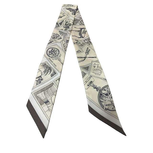 新品未使用★HERMES フォーブルの切手愛好家 ツイリー スカーフ 中古】【美品】HERMES エルメス フォーブルの切手愛好家 ツイリー