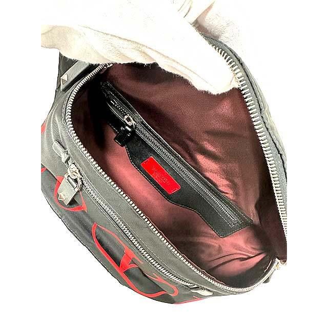 VALENTINO（ヴァレンティノ） 【中古】VALENTINO バッグ ボディバッグ