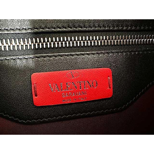 VALENTINO（ヴァレンティノ） 【中古】VALENTINO バッグ ボディバッグ