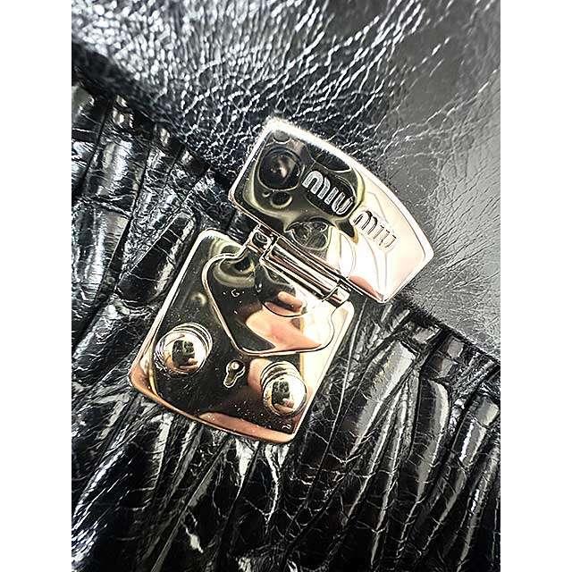 miu miu（ミュウミュウ） 【中古】MIUMIU バッグ レディース PATTINA