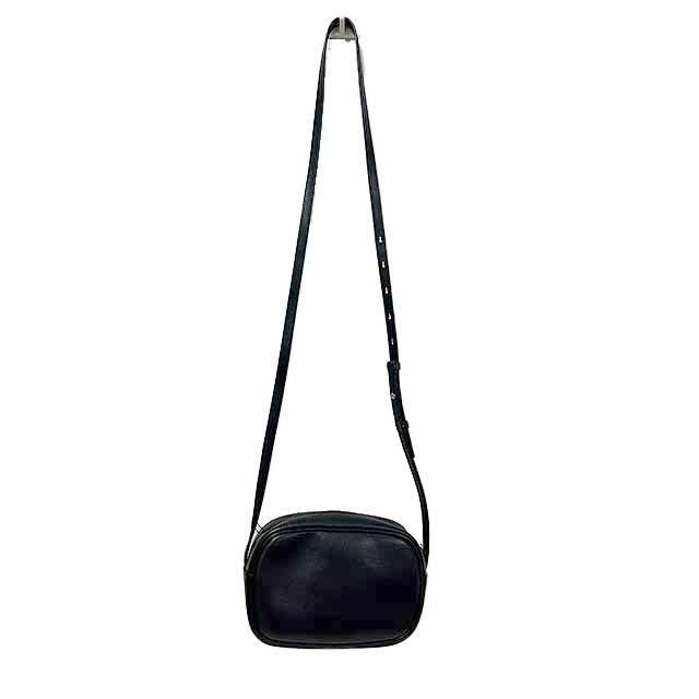Salvatore Ferragamo サルヴァトーレフェラガモ ショルダーバッグ ガンチーニ カメラバッグ FERRAGAMO（フェラガモ） 【中古】Salvatore Ferragamo サルヴァトーレ