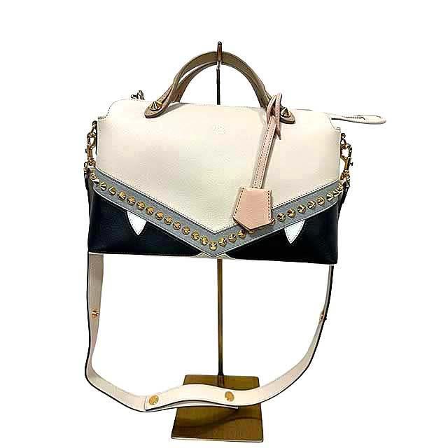 【美品】FENDI ハンドバッグ 購入意思のない値下げ交渉やめてください！！！ FENDI（フェンディ） 【中古】FENDI ハンドバッグ ブランド バグズ