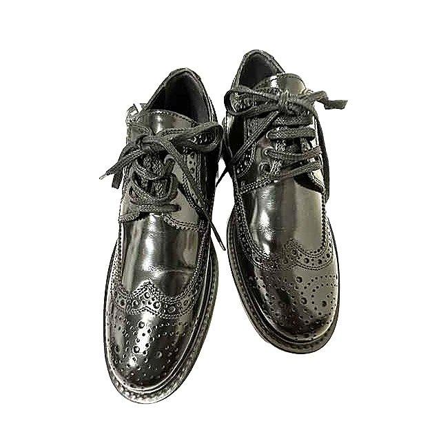 Saint Laurent  サンローラン エナメル シューズ 35 低価格で大人気の Saint Laurent 35 シューズ エナメル サン