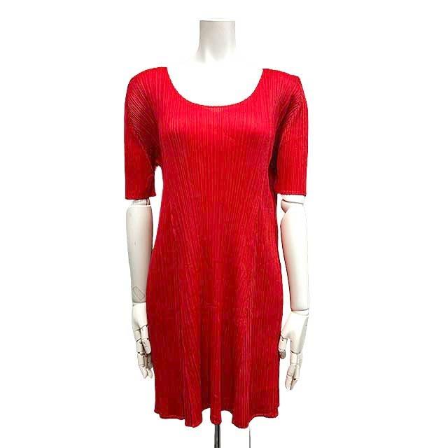 PLEATS PLEASE プリーツプリーズ 日本製 半袖 プリーツ Tシャツ 3 レッド レディース 美品】プリーツプリーズ 赤半袖 サイズ3 プリーツプリーズ PLEATS
