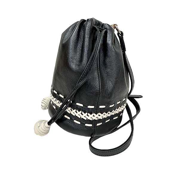 TOD'S（トッズ） 【中古】TOD'S ショルダーバッグ 巾着 ステッチ