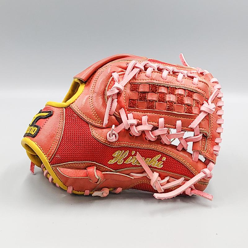 MIZUNO 【デザインリメイク済み】 ミズノ 軟式グローブ / 投手用 MIZUNO 【デザインリメイク済み】 ミズノ 軟式グローブ / 投手用