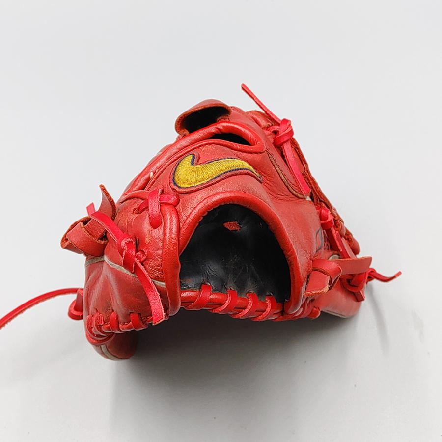 NIKE（ナイキ） 【全紐交換済み】 少年軟式グローブ / 投手用 型付け