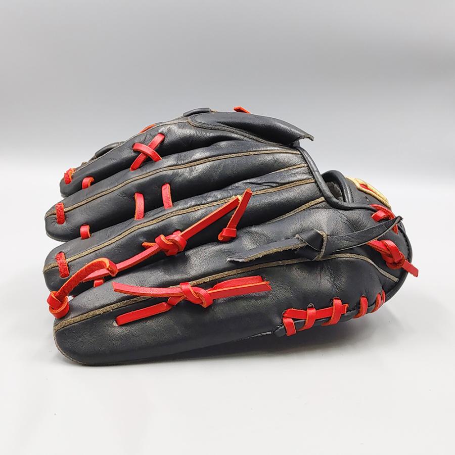 Wilson（ウイルソン） 【全紐交換済み】 軟式グローブ / 投手用 型付け