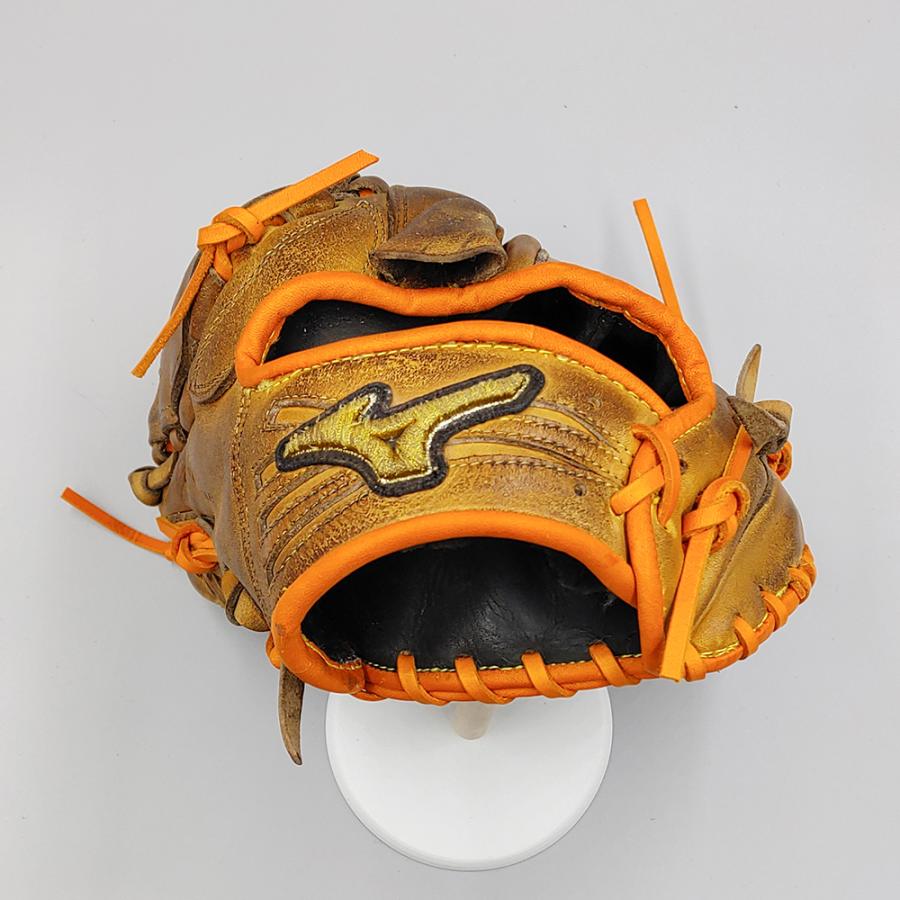 【オーバーホール済み (高校野球対応)】 ミズノ 硬式グローブ / 投手用 型付け済み (mizuno グラブ) [WE1053]の画像