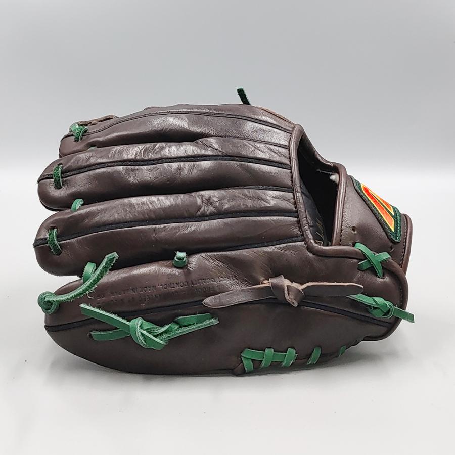 MIZUNO（ミズノ） 【全紐交換済み】 軟式グローブ / 内野手用 型付け