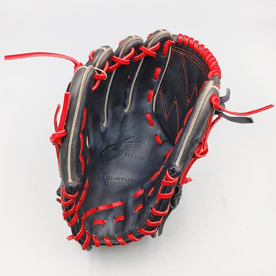 NIKE（ナイキ） 【クリーニング済み 】 軟式グローブ / 投手用 型付け