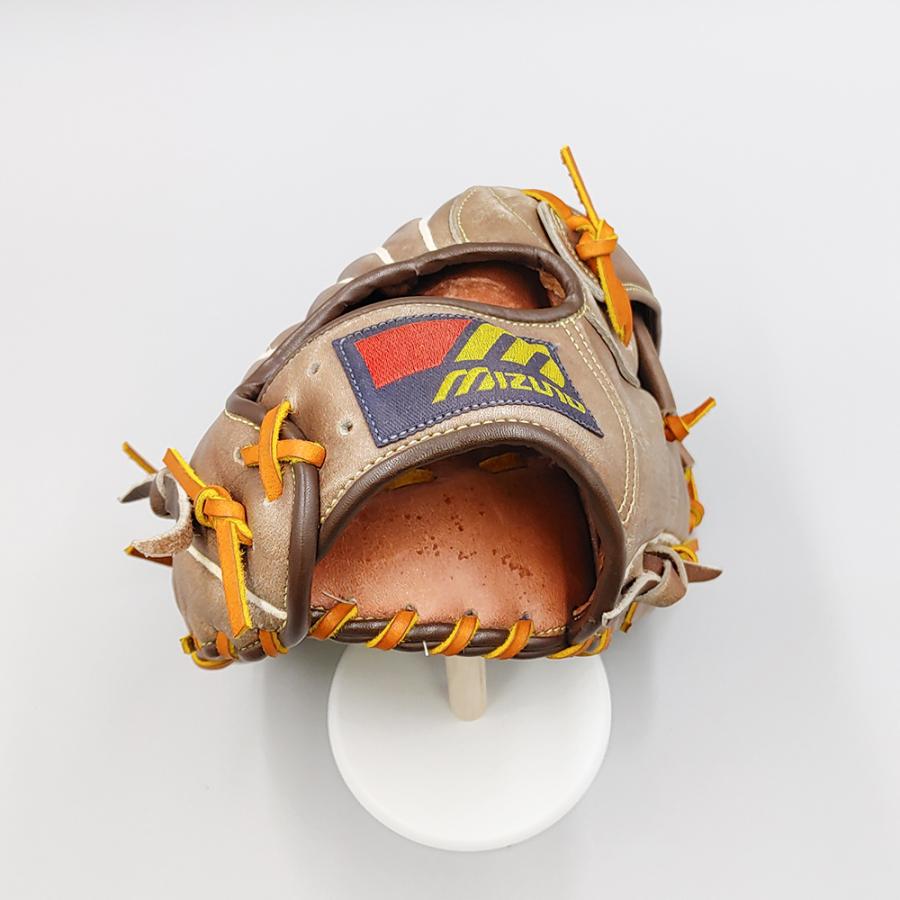 MIZUNO（ミズノ） 【全紐交換済み】 軟式グローブ / 内野手用 型付け