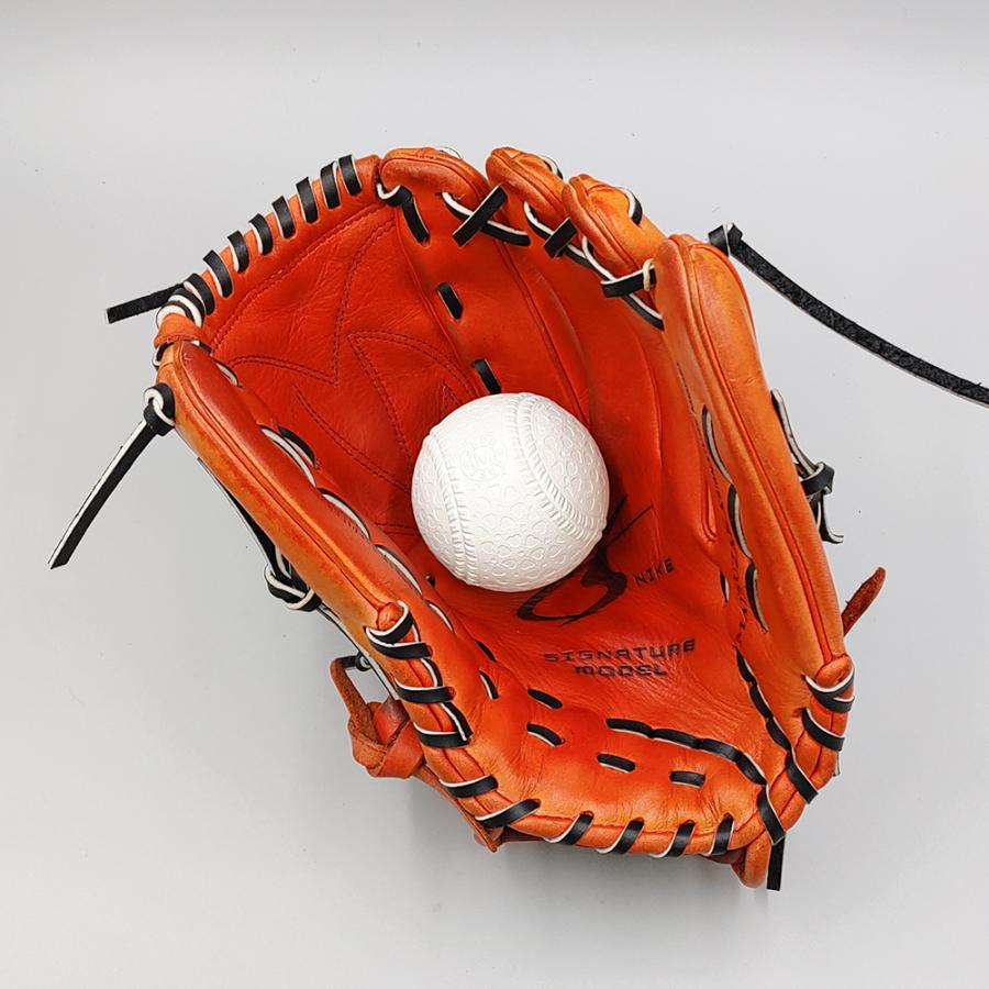 NIKE（ナイキ） 【全紐交換済み】 軟式グローブ / 投手用 型付け済み