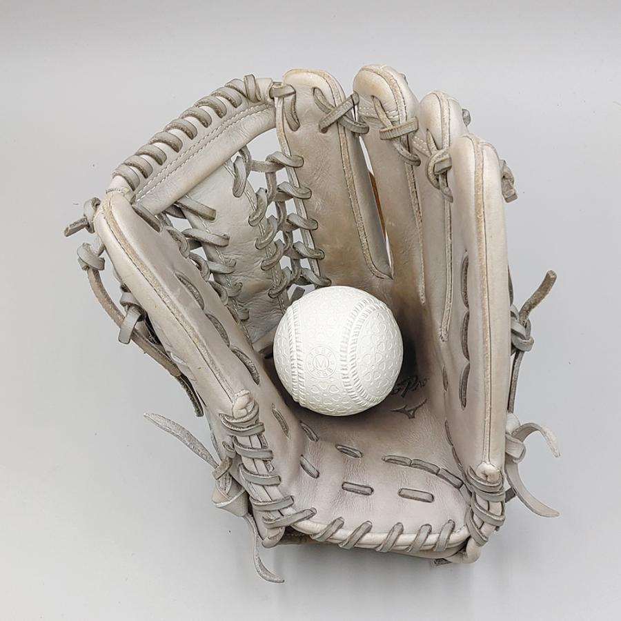 クリーニング済み 】 ミズノ 軟式グローブ / 外野手用 型付け済み