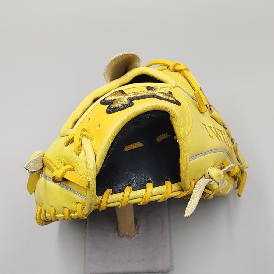 UNDER ARMOUR（アンダーアーマー） 【クリーニング済み 】 軟式