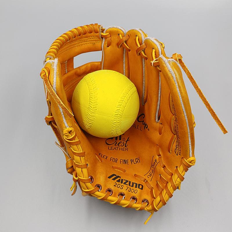 MIZUNO 【全紐交換済み】 ミズノ ソフトボール用グローブ / 内 MIZUNO 【全紐交換済み】 ミズノ ソフトボール用グローブ / 内