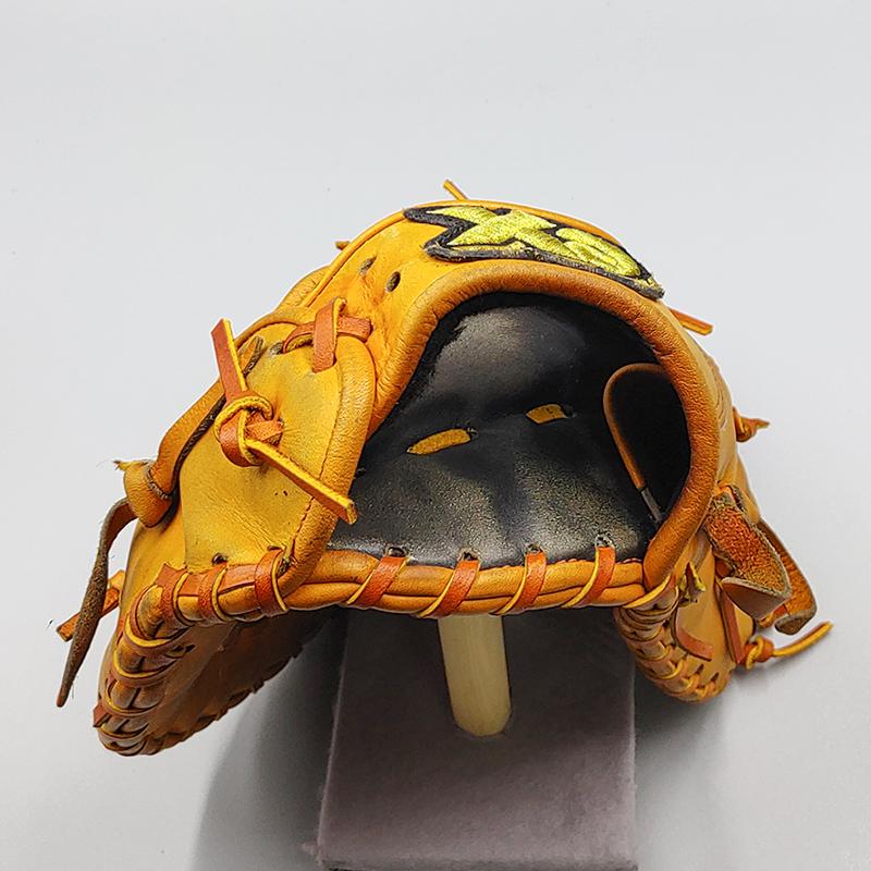 ザナックス 【全紐交換済み (高校野球対応)】 ザナックス 硬式用