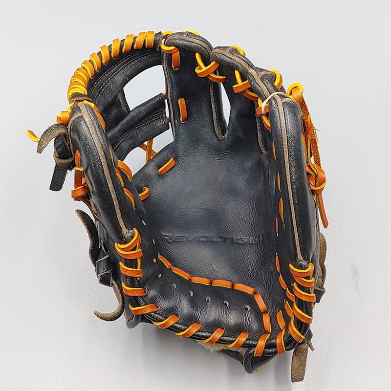 美津和タイガー（MITSUWA TIGER） 【全紐交換済み (高校野球対応